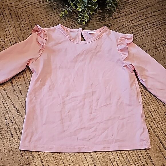 Pink long sleeve ruffle top 4-5T - Picture 1 of 10